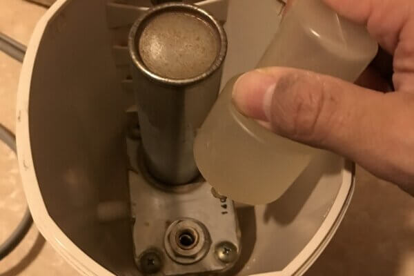 浮きが折れた風呂バンス