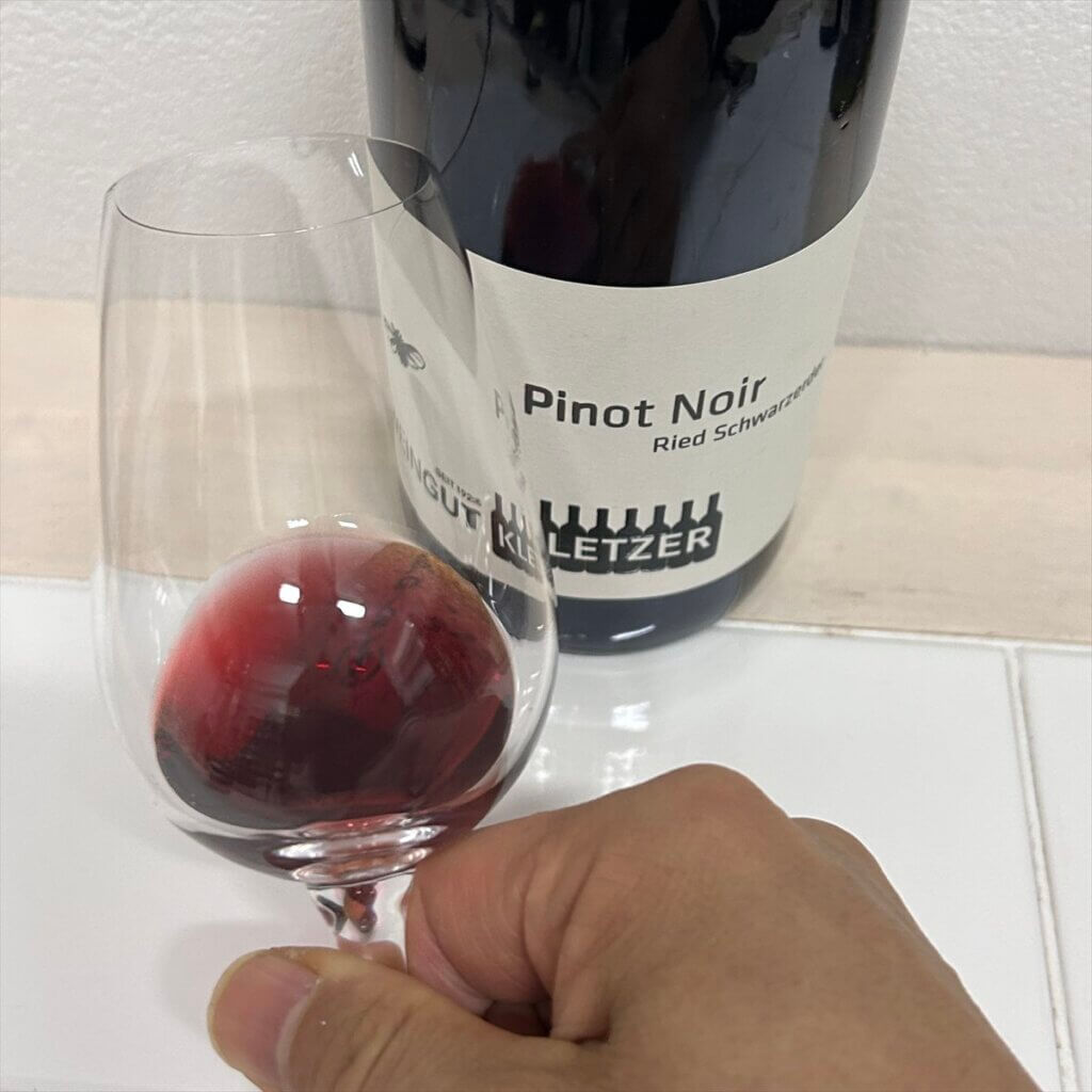 ピノ　ノワール　リエド　シュヴァルツァーダーの外観